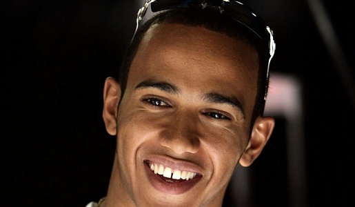 Интимные отношения между пилотами 2