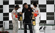 Гран При Абу- Даби 2011г Воскресенье гонка Vodafone McLaren Mercedes