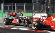 Гран При Сингапура 2011г Воскресенье Льюис Хэмилтон Vodafone McLaren Mercedes
