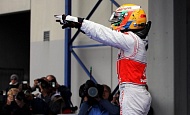Гран При Германии 2011г Воскресенье Льюис Хэмилтон Vodafone McLaren Mercedes победитель гонки