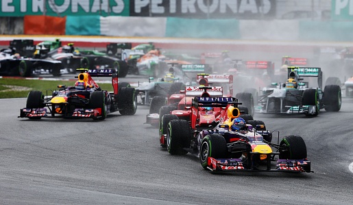 Пилот «Ред Булл» Себастьян Феттель