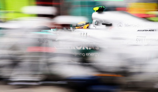 Льюис Хэмилтон доволен тем, что выступлением в Австралии   заставил замолчать всех своих критиков