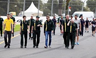 Гран При Австралии 2012 среда 14 марта Виталий Петров Caterham F1 Team