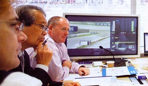 Стюардов ФИА попросили быть мягче