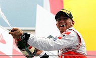 Гран При Германии 2011г Воскресенье Льюис Хэмилтон Vodafone McLaren Mercedes победитель гонки