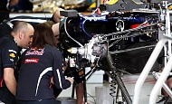 Гран При Австралии 2012 четверг 15 марта боксы команды  Red Bull Racing