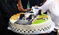 Гран При Бельгии 2012 г. Воскресенье 2 сентября гонка торт для Михаэля Шумахера Mercedes AMG Petronas