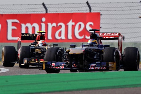 Гран При Китая 2013г. Пятница 12 апреля вторая практика Жан-Эрик Вернь Scuderia Toro Rosso