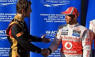 Гран При Австралии 2012 суббота 17  марта Ромэн Грожан Lotus F1 Team и Льюис Хэмилтон Vodafone McLaren Mercedes