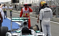 Гран При Бахрейна 2013г. Суббота 20 апреля третья практика Льюис Хэмилтон Mercedes AMG Petronas
