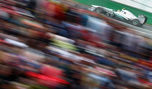 Хэмилтон: «Правда находится где-то посередине»