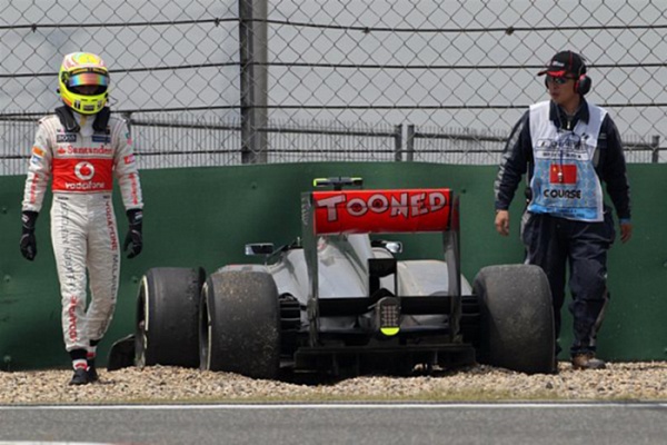 Гран При Китая 2013г. Пятница 12 апреля первая практика Серхио Перес Vodafone McLaren Mercedes