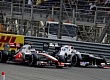 Гран При Бахрейна  2012 г  воскресенье 22 апреля Дженсон Баттон Vodafone McLaren Mercedes и Камуи Кобаяси Sauber F1 Team