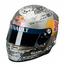 Шлем "S.Vettel 2010",