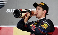 Гран При Японии 2011г Воскресенье чемпион мира Себастьян Феттель  Red Bull Racing